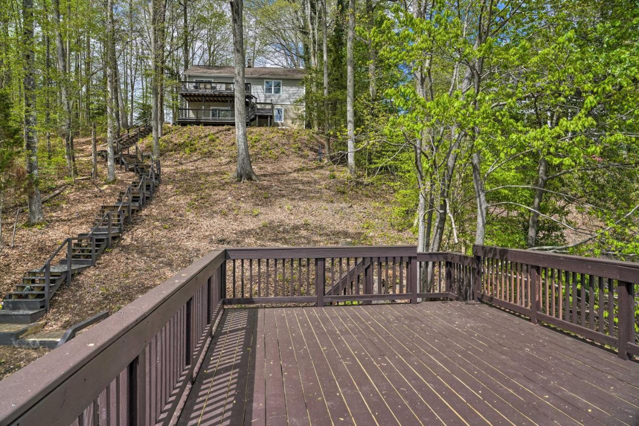 Waterfront Cottage With Boat Dock And 3 Decks! Bracey Dış mekan fotoğraf